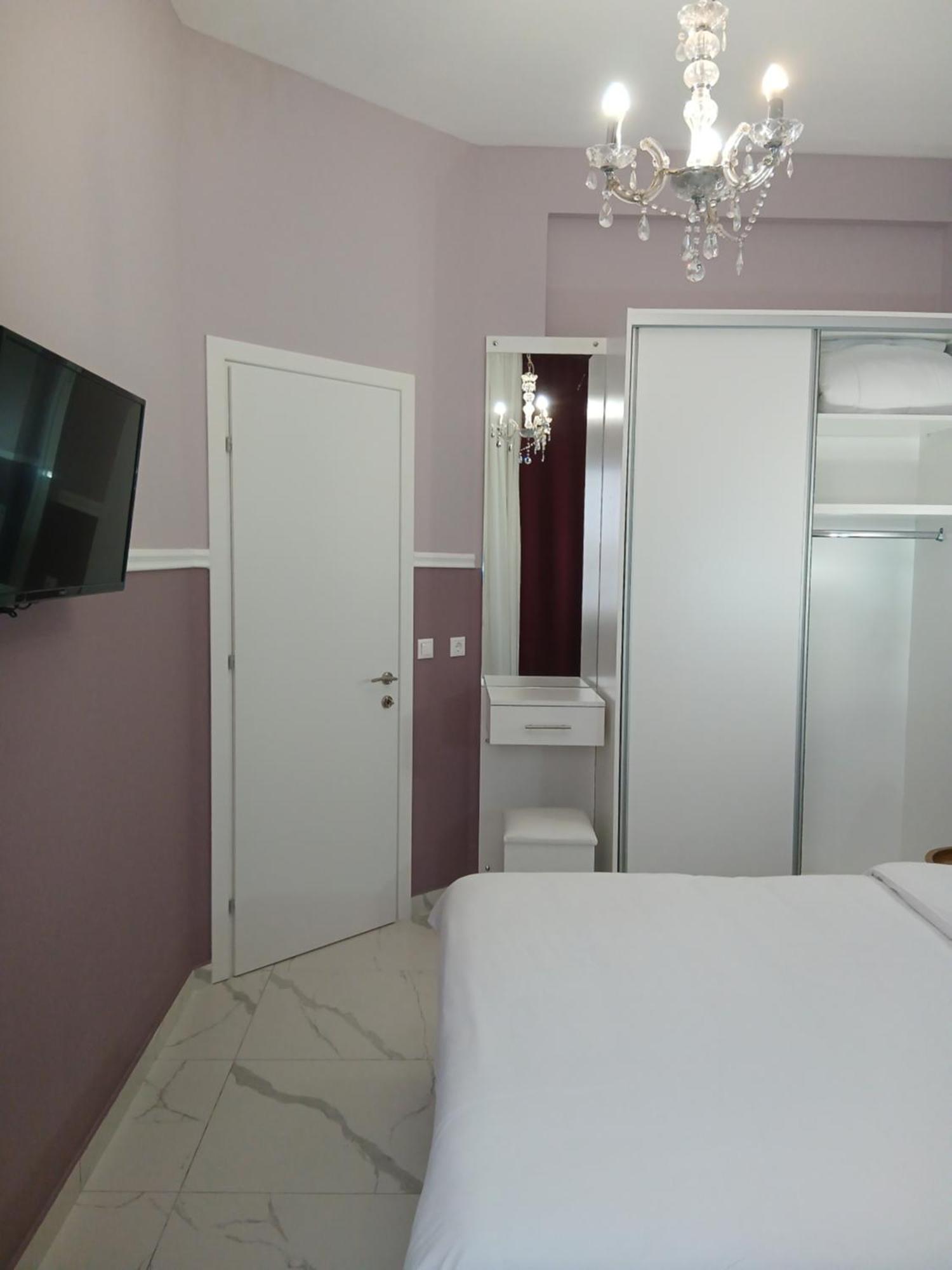 Black Onyx Comfort Suites - Timeless Design In A Heritage Building Thessaloniki Exterior photo